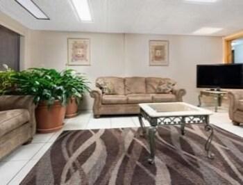 Days Inn By Wyndham St Cloud Saint Cloud Extérieur photo