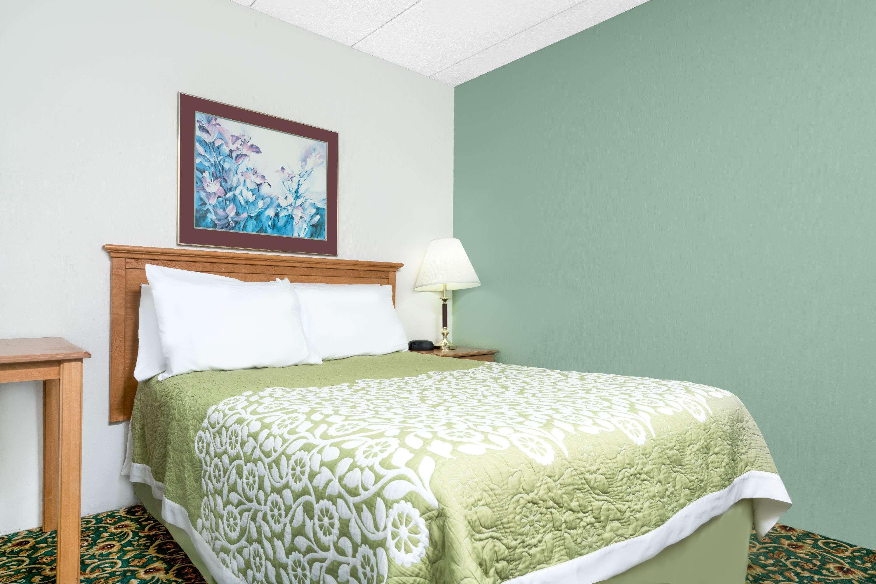 Days Inn By Wyndham St Cloud Saint Cloud Extérieur photo